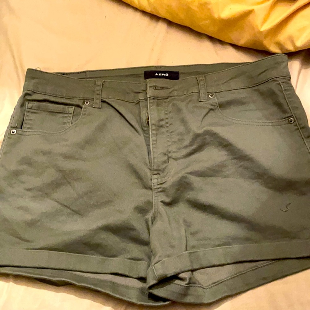 Women’s Aeropostale shorts size 18